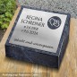 Namenstein poliert, mit gravierter Motivtafel Herzen und Inschrift  | Modell 36